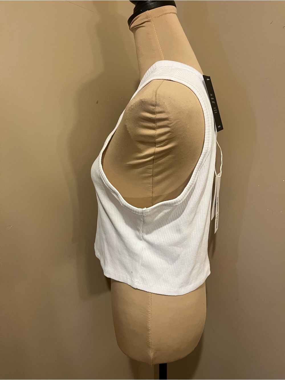 Asymmetrical One-Shoulder White Ribbed Tank - Picture 3 of 8